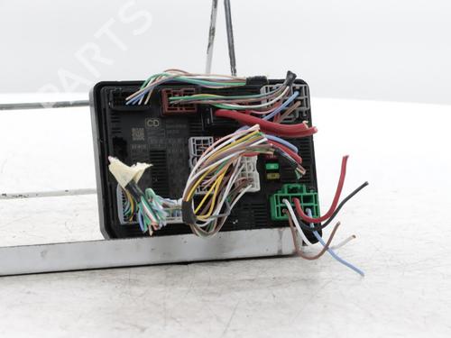 Used Fuse box Fuse box 34423552 34423552
