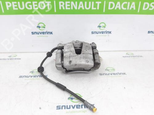 Used Right front brake caliper Right front brake caliper 23123451 23123451