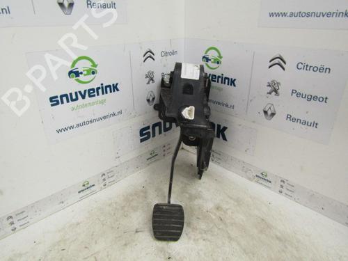 Used Break pedal Break pedal 17982232 17982232