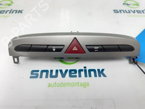Used Warning switch Warning switch PEUGEOT 308 I (4A_, 4C_) 1.6 16V (120 hp) 13194481 13194481