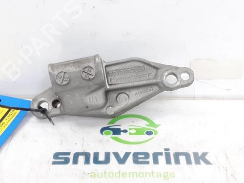 Støtte PEUGEOT 308 II (LB_, LP_, LW_, LH_, L3_) 1.2 VTi 72 (82 hp) 13194414