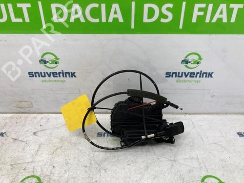 front-right-lock-renault-trafic-iii-van-fg_-2014-40581100 main image