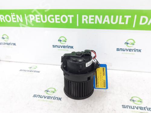 Heater blower motor PEUGEOT 2008 I (CU_) 1.2 THP 110 / PureTech 110 | BP17027354M62 