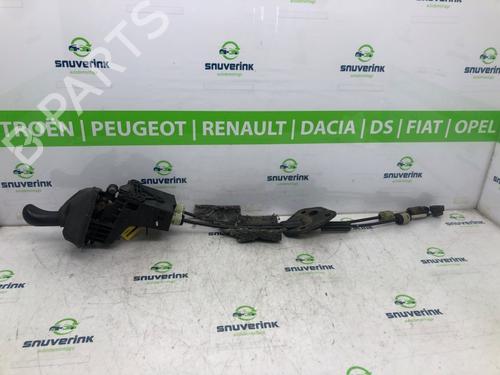 Used Shift knob RENAULT KANGOO Express (FW0/1_) 1.5 dCi 70 (FW0A, KW0V) (68 hp) 17147081