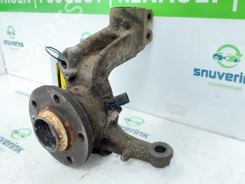 Left front steering knuckle VW TRANSPORTER T5 Bus (7HB, 7HJ, 7EB, 7EJ) 2.5 TDI | BP24165527M25 