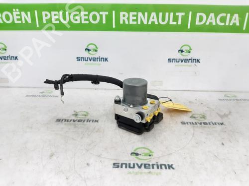 Used ABS pump RENAULT CAPTUR II (HF_) TCe 140 (HFN0) (140 hp) 22218179