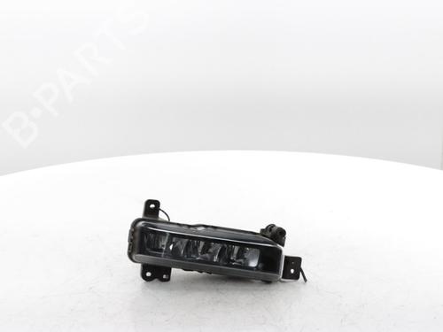 left-front-fog-light-bmw-3-g20-g80-g28-2018-29426557 main image