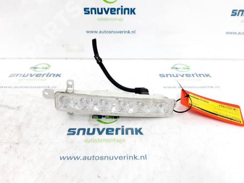 right-daytime-light-citroen-c3-ii-sc_-12-vti-82-9677409380-2009-10805331 main image