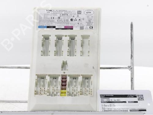 Used Fuse box Fuse box BMW 1 (F40) 118 i (140 hp) 34563582 34563582