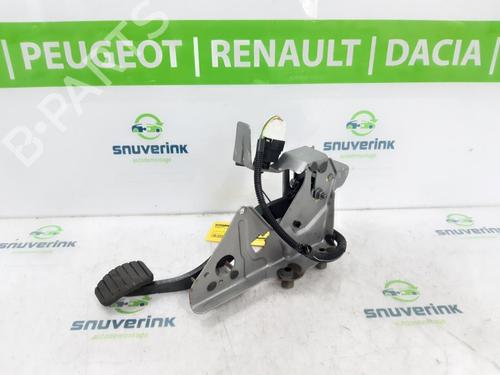 Used Break pedal Break pedal 23122848 23122848