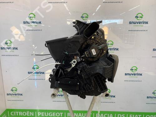 Used Heater matrix box RENAULT EXPRESS Box Body/MPV 1.5 Blue dCi 75 (F6AA) (75 hp) 25776301