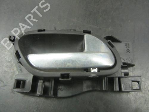 Høyre bak utvendig håndtak PEUGEOT 5008 (0U_, 0E_) 1.6 16V (156 hp) 24161797