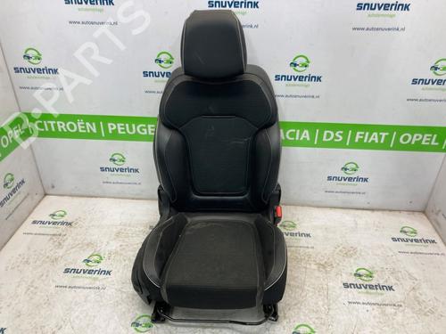 right-front-seat-renault-megane-iv-grandtour-k9amn_-2016-23393856 main image