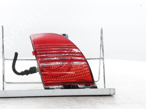 rear-fog-light-peugeot-2008-i-cu_-2013-35991833 main image