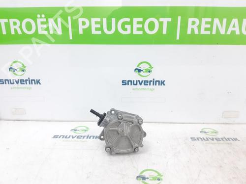 Used Grille PEUGEOT 2008 II (UD_, US_, UY_, UJ_, UR_, UC_) 1.2 PureTech 100 (USHNK) (101 hp) 15773563