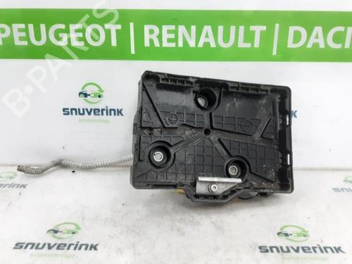 other-renault-captur-i-j5_-h5_-13-tce-150-j5nk-j5js-999102414s-2013-22652598 main image