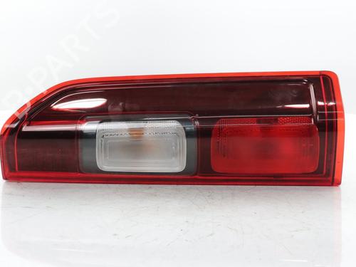 Used Right taillight Right taillight OPEL VIVARO B Van (X82) 1.6 CDTI (05) (125 hp) 39912271 39912271