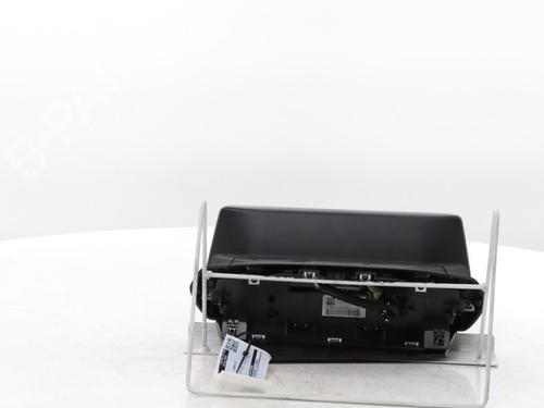 Display PEUGEOT 208 II (UB_, UP_, UW_, UJ_) 1.2 PureTech 100 | BP30757278C48