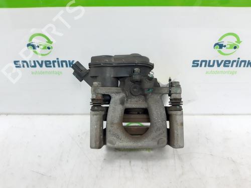 left-rear-brake-caliper-mazda-cx-3-dk-20-skyactiv-g-k6604-h0850-32355597-d2y12671x-gml8268ex-gmy02644z-2015-11782259 main image