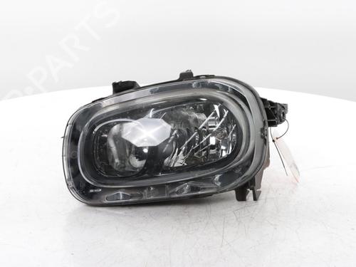 Used Left headlight CITROËN C3 III (SX) 1.2 PureTech 82 (83 hp) 30186143
