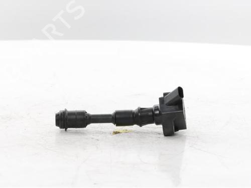 Used Ignition coil Ignition coil VOLVO V60 II (225) T6 Plug-in Hybrid AWD (349 hp) 40588974 40588974