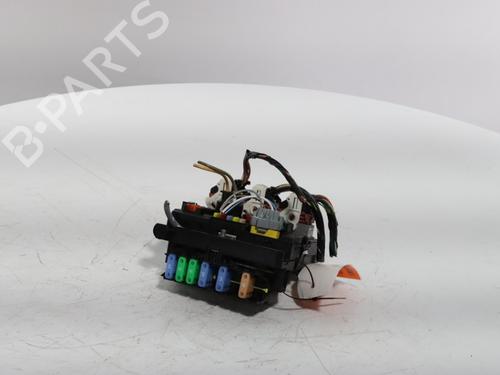 Fuse box CITROËN C3 II (SC_) 1.6 VTi 120 | BP28521427E1