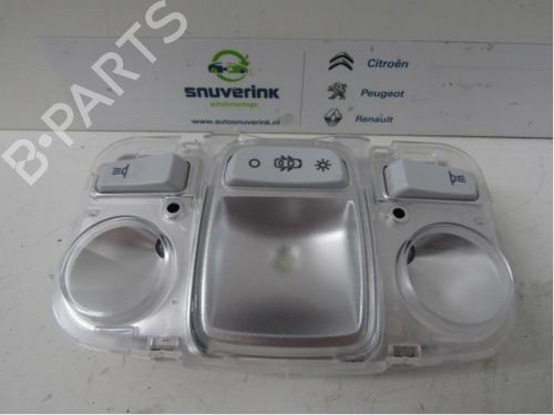 interior-roof-light-peugeot-2008-i-cu_-2013-40561447 main image