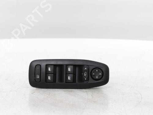 Commutateur PEUGEOT 208 I (CA_, CC_) 1.6 BlueHDi 100 (100 hp) 31960685