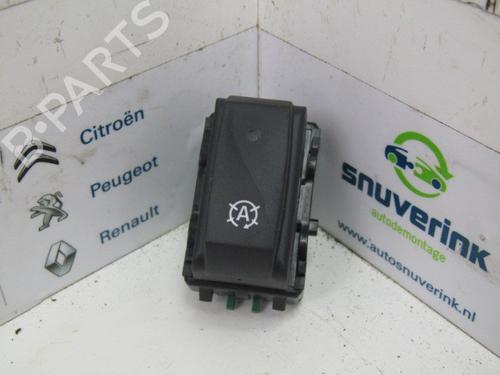 Used Switch RENAULT CLIO IV Grandtour (KH_) 1.5 dCi 90 (KHN3, KHN4) (90 hp) 10793786