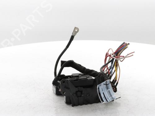 Fuse box PEUGEOT 3008 II SUV (MC_, MR_, MJ_, M4_) 1.2 THP/ PureTech 130 (MRHNSM, MRHNSU, MRHNSJ, MRHNYW,... | BP29241341E1 