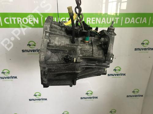 Used Gearbox OPEL VIVARO B Van (X82) 1.6 CDTI (05) (95 hp) 25205033
