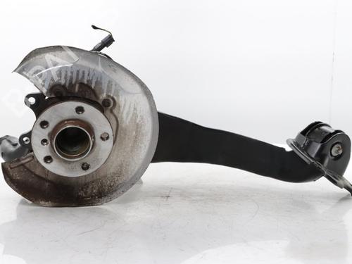 Fusee links achter Fusee links achter BMW 1 (F40) 118 i (140 hp) 33935071 33935071