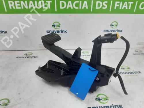Used Break pedal PEUGEOT 308 SW III (FC_, FJ_, FR_, F4_, FN_) PureTech 136 (FRHPYC) (136 hp) 24988778