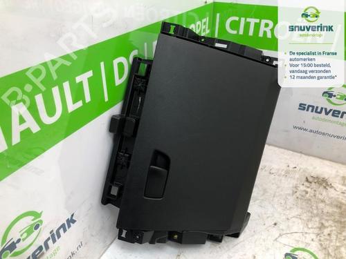Used Glove box Glove box RENAULT CAPTUR II (HF_) TCe 130 (HFMF) (131 hp) 40580025 40580025