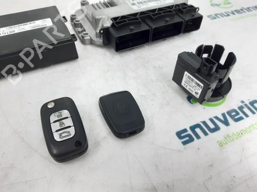 Engine control unit (ECU) RENAULT TWINGO III (BCM_, BCA_) 1.0 SCe 70 | BP20499924M57 