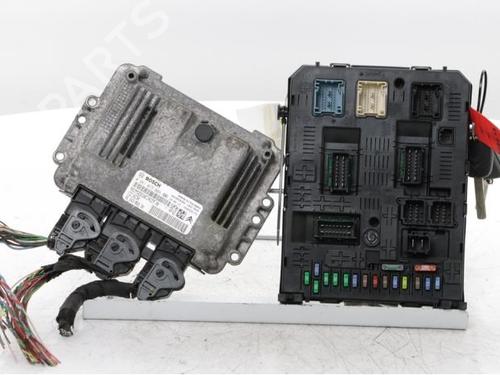 engine-control-unit-ecu-citroen-jumpy-ii-van-2007-2008-2009-2010-2011-2012-2013-2014-2015-2016-30186467 main image
