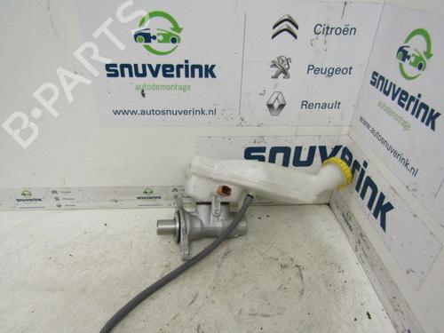 master-brake-citroen-c4-cactus-12-thp-110-4601r9-4635e8-464706-32059745-2014-10789947 main image