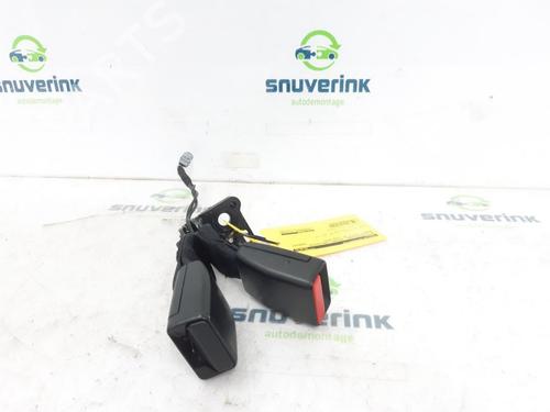 Used Seat buckle RENAULT CLIO IV Grandtour (KH_) 1.5 dCi 90 (KHN3, KHN4) (90 hp) 18028766