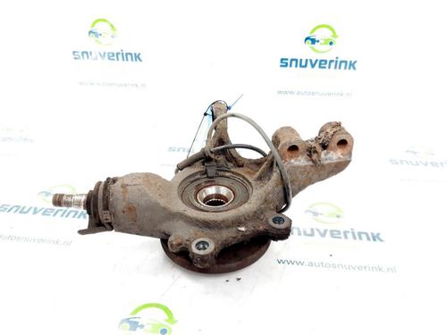 Left front steering knuckle PEUGEOT 307 Break (3E) 2.0 HDI 90 | BP10804467M25