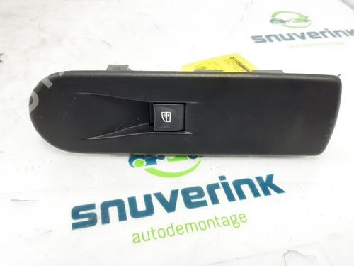 switch-renault-captur-i-j5_-h5_-09-tce-90-254218614r-2013-11010056 main image