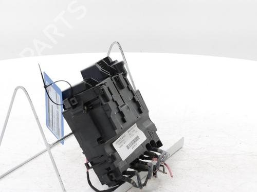 Fuse box PEUGEOT 3008 II SUV (MC_, MR_, MJ_, M4_) Hybrid | BP30186499E1 