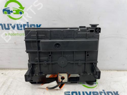 Fuse box CITROËN C5 III Break (RW_) 2.0 i 16V (RWRFJC, RWRFJF) | BP26488759E1 - Image 3