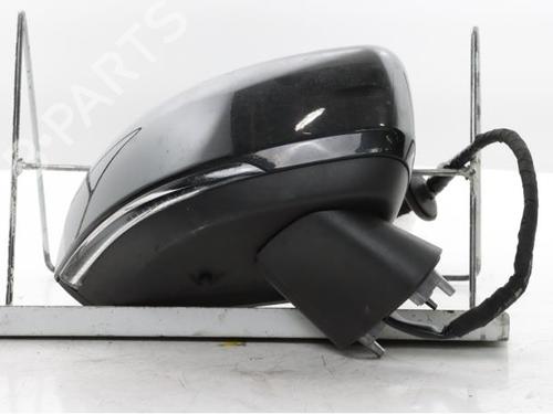 right-mirror-volvo-xc40-536-2017-40265961 main image