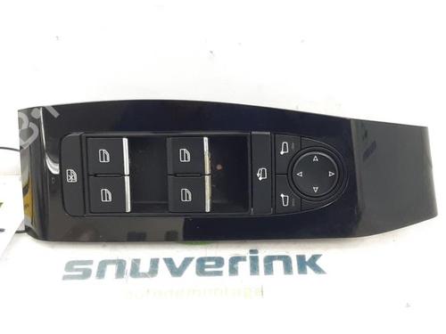 radio-mazda-cx-30-dm-e-skyactiv-x-m-hybrid-bdgf66cm0bdgf66yk0-2019-22962809 main image