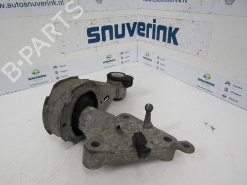 Motorfeste RENAULT MEGANE III Grandtour (KZ0/1) 1.4 TCe (KZ0F, KZ1V) (130 hp) 10793225