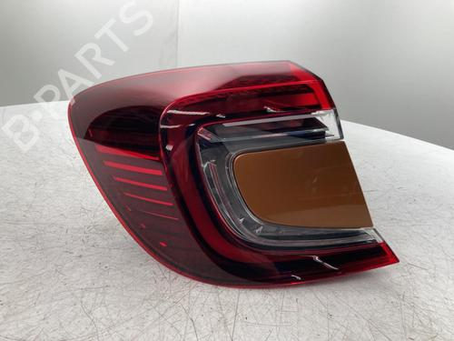 left-taillight-renault-captur-ii-hf_-2020-33845902 main image