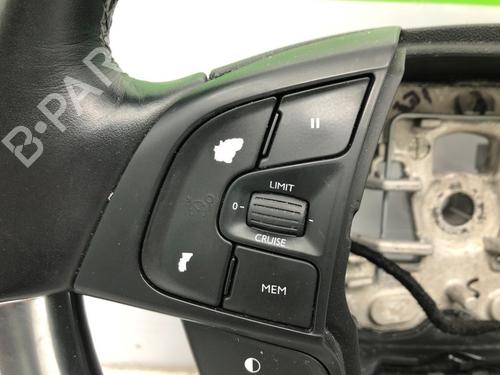 Steering wheel CITROËN C4 Picasso II 1.2 THP 130 | BP37262635C49 - Image 3