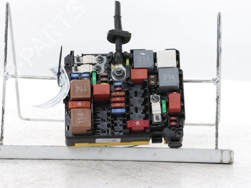 Used Fuse box Fuse box 34567051 34567051