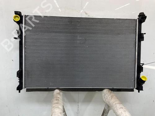 Used Water radiator Water radiator RENAULT AUSTRAL E-TECH 200 Hybrid (HGM2) (199 hp) 40542696 40542696