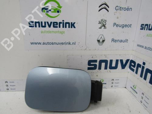 Fuel flap PEUGEOT 508 I (8D_) 2.0 HDi Hybrid4 AWC 1517J5 | 1518G1 | 9670805880